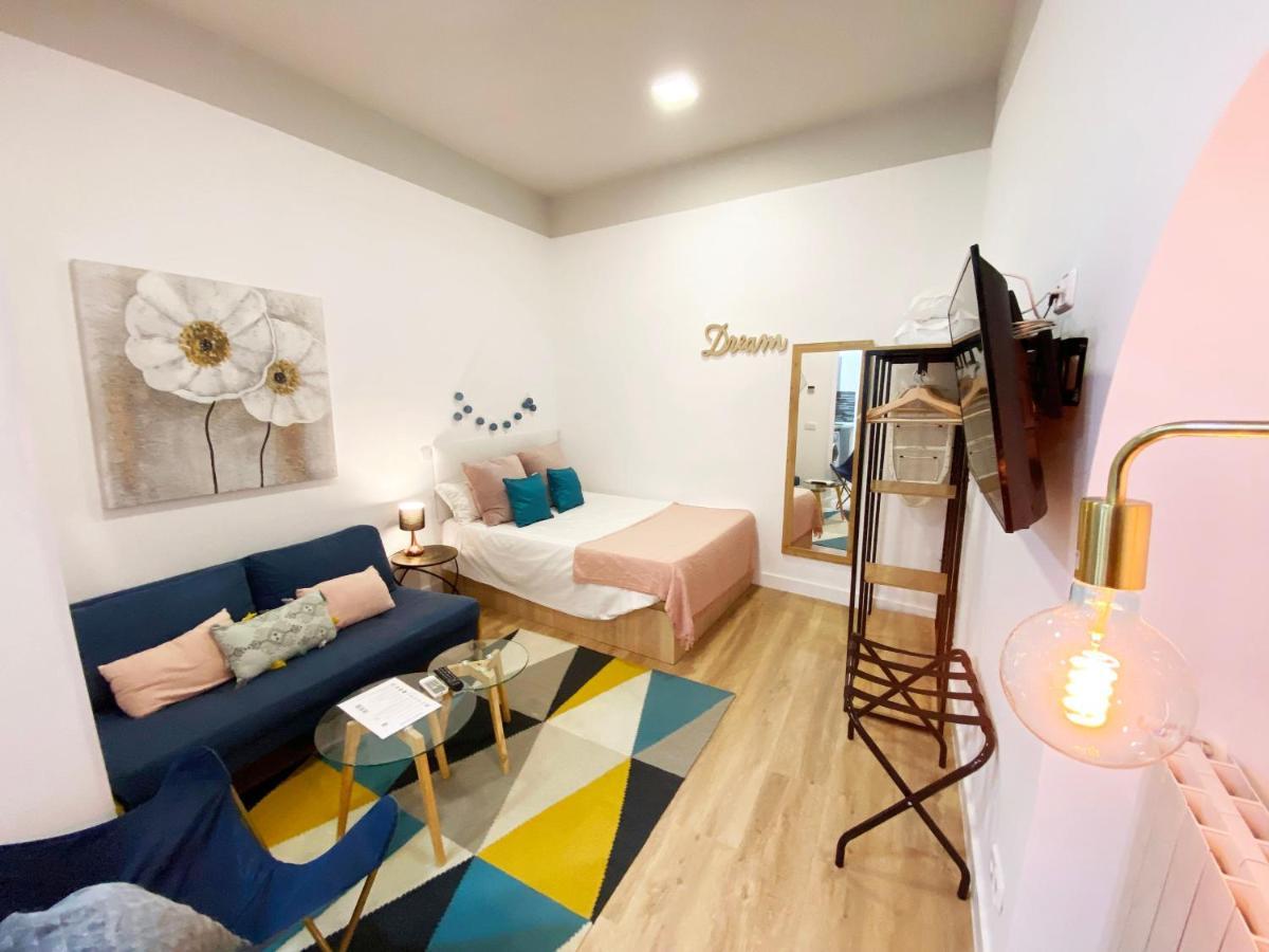 Calle Huertas Acogedor By Regalatemadrid Exterior photo